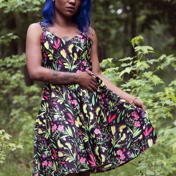 Sourpuss Dresses & Skirts - Sourpuss Venus Fly Trap Pinup Dress